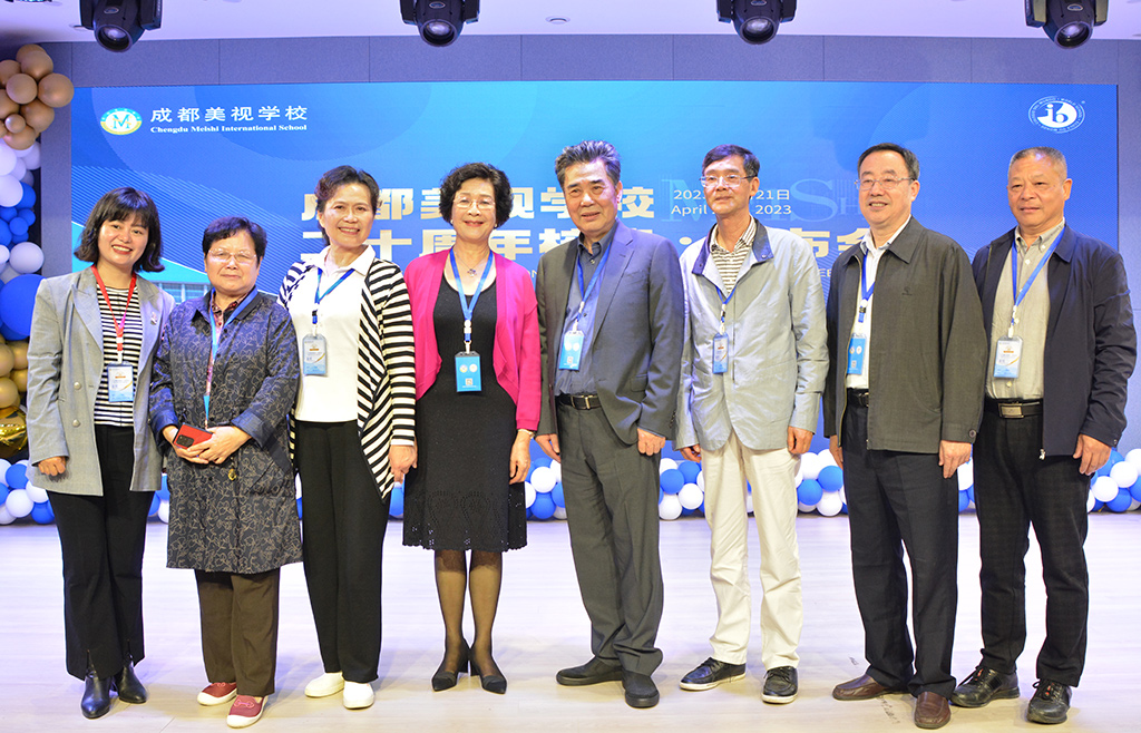 0426-958.jpg DSC_2557.JPG