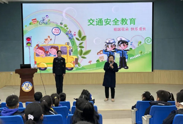 家長助“教”,“育”見美好——中國部·小學家長課堂掠影