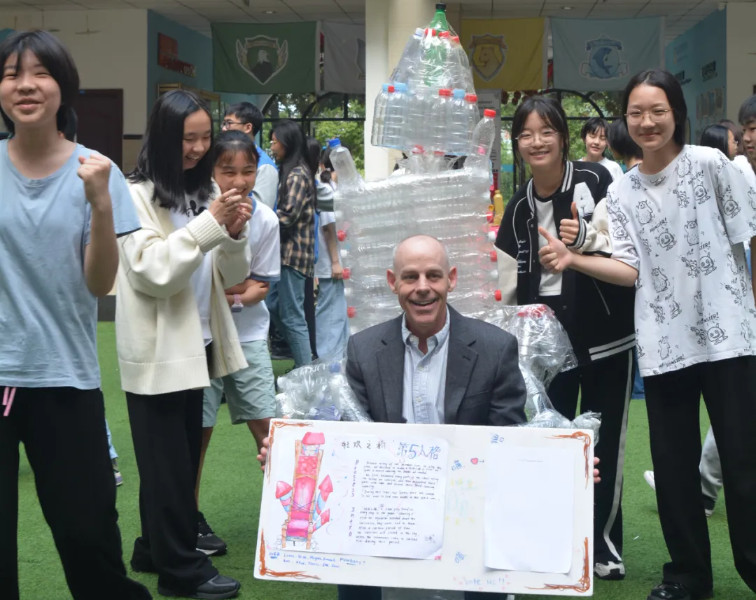 創新小實驗 點燃科技夢——融合部·中學科學展